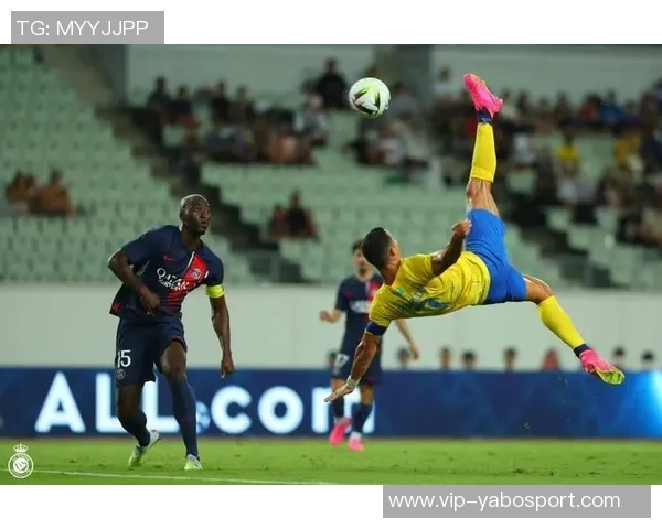 科曼精彩倒挂金钩破门助利雅得胜利迅速取得2-0领先优势